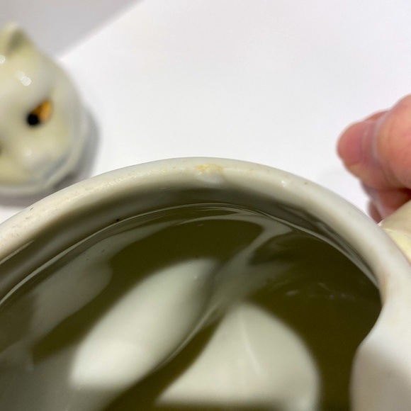 “This Kitty Needs A Home”Gold Castle Kitten Handpainted Porcelain Teapot - Picture 11 of 12